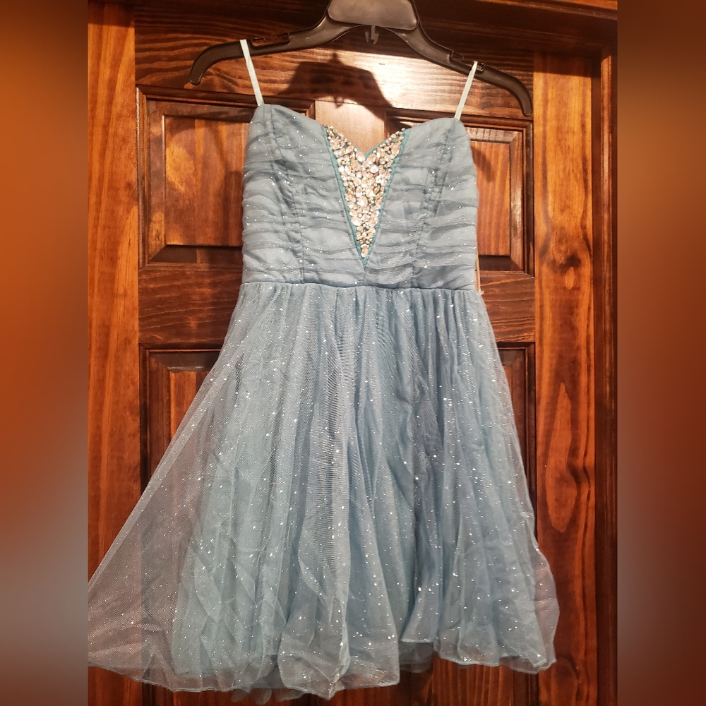 NYE! HOCO!!! Trixxi 3D shimmer sparkle bling blue green party dress 4 5